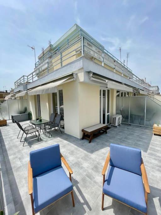 Domus City Apartment With Wonderful Balcony Tessalónica Exterior foto